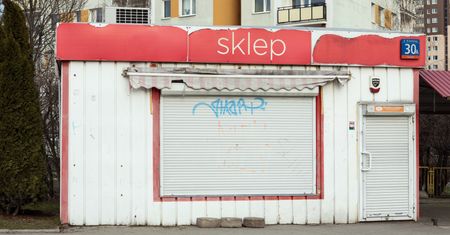 Nawet kilka tysięcy sklepów może być dzisiaj zamkniętych. Wszystko przez VAT