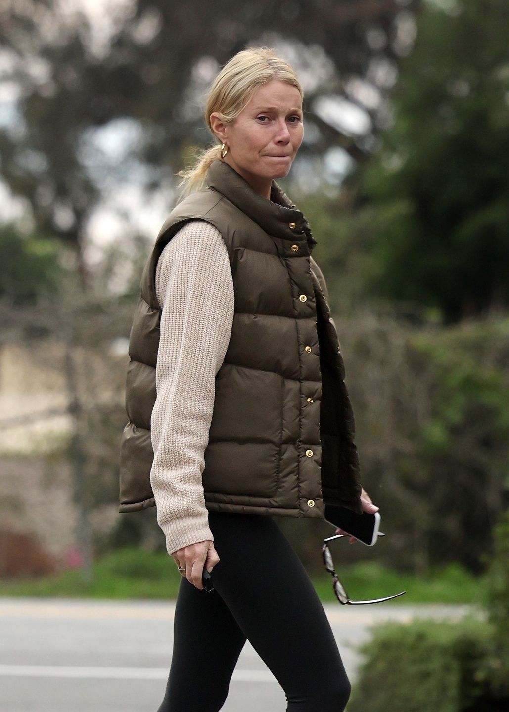 Naturalna Gwyneth Paltrow w Santa Barbara