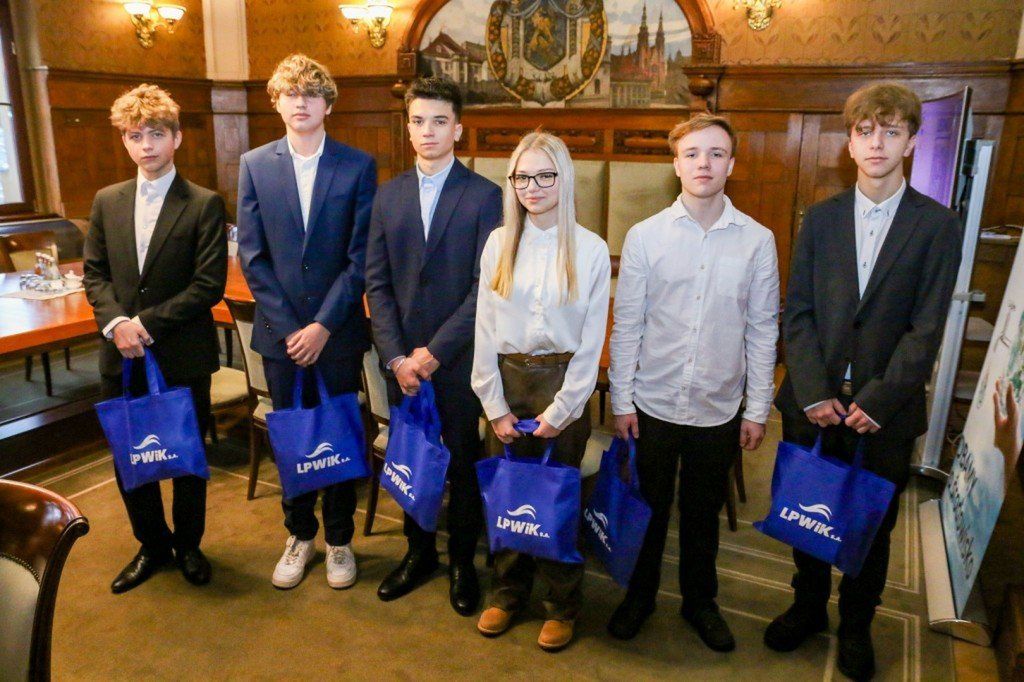 Legnickie Wodociągi objęło patronat nad klasą w Zespole Szkół Energetyczno-Mechanicznych w Legnicy.