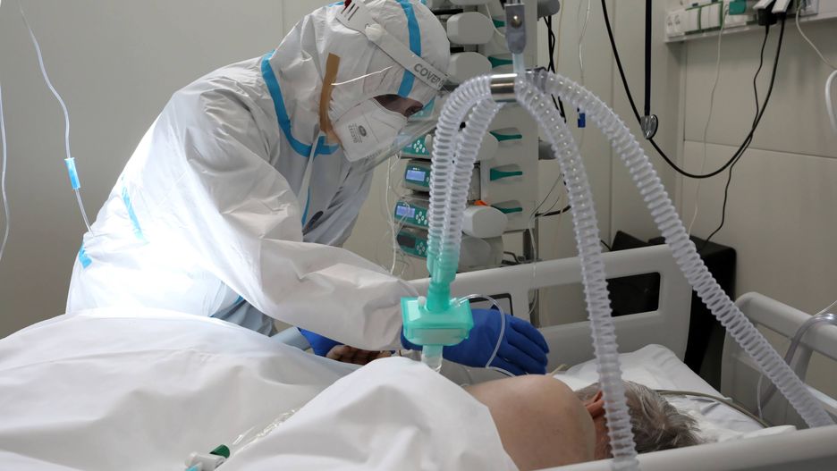 Najnowszy raport MZ. Kolejne zakażenia i zgony 