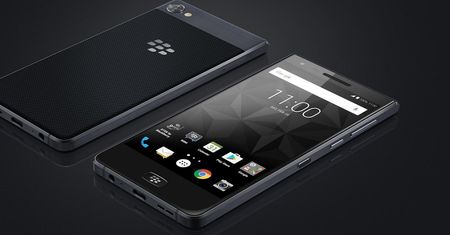 BlackBerry Motion zaprezentowane: średniak bez fizycznej klawiatury