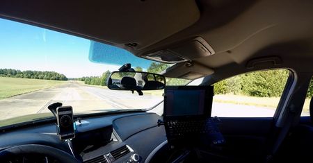 Autonomiczne samochody mogą wyeliminować sygnalizację świetlną