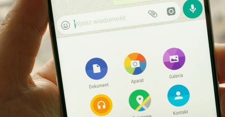 WhatsApp pozwala już przesyłać dowolne pliki, o ile nie są za duże