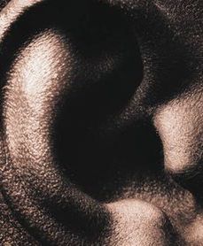 Podsłuchiwał przełożonego przez trzy lata - kary nie ma