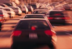 Praca daleko, a dojazdu brak - co robić?