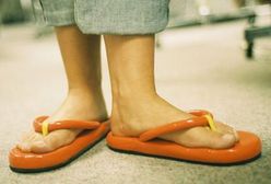 Sandały w tej pracy zakazane