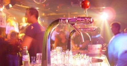Dziennikarze i informatycy piją najwięcej alkoholu