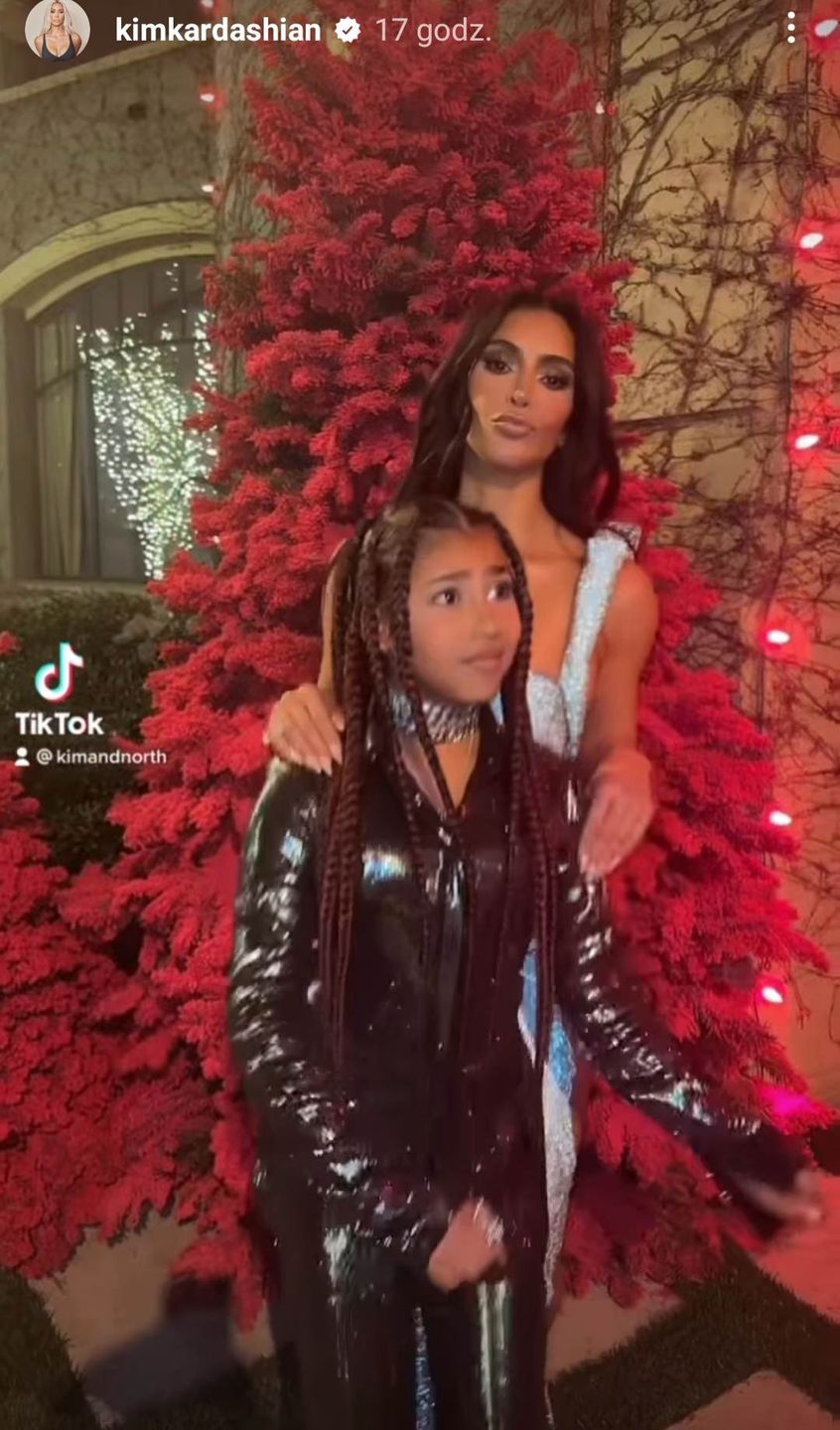 Przyjęcie świąteczne u Kardashianów - Boże Narodzenie 2022