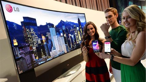 LG stawia na technologię noszoną. Inteligentna opaska Lifeband Touch oficjalnie 1