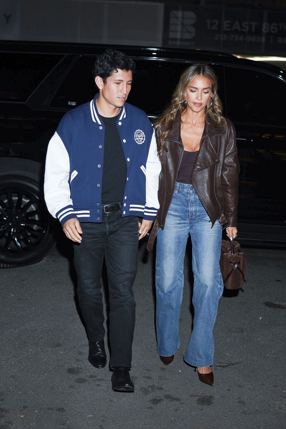 Jessica Alba i Danny Ramirez