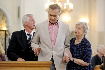 Jest jedną z najstarszych polskich aktorek. Debiutowała jeszcze przed wojną