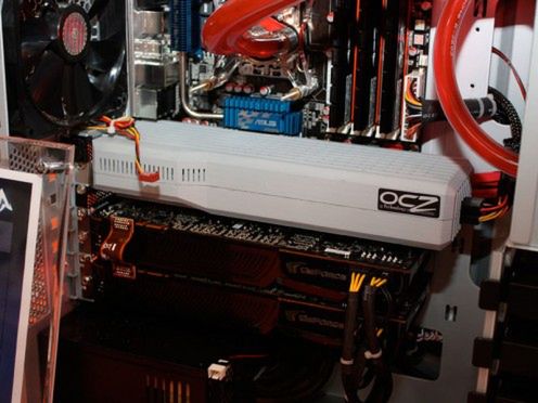 CeBIT 2009: OCZ Technology 2