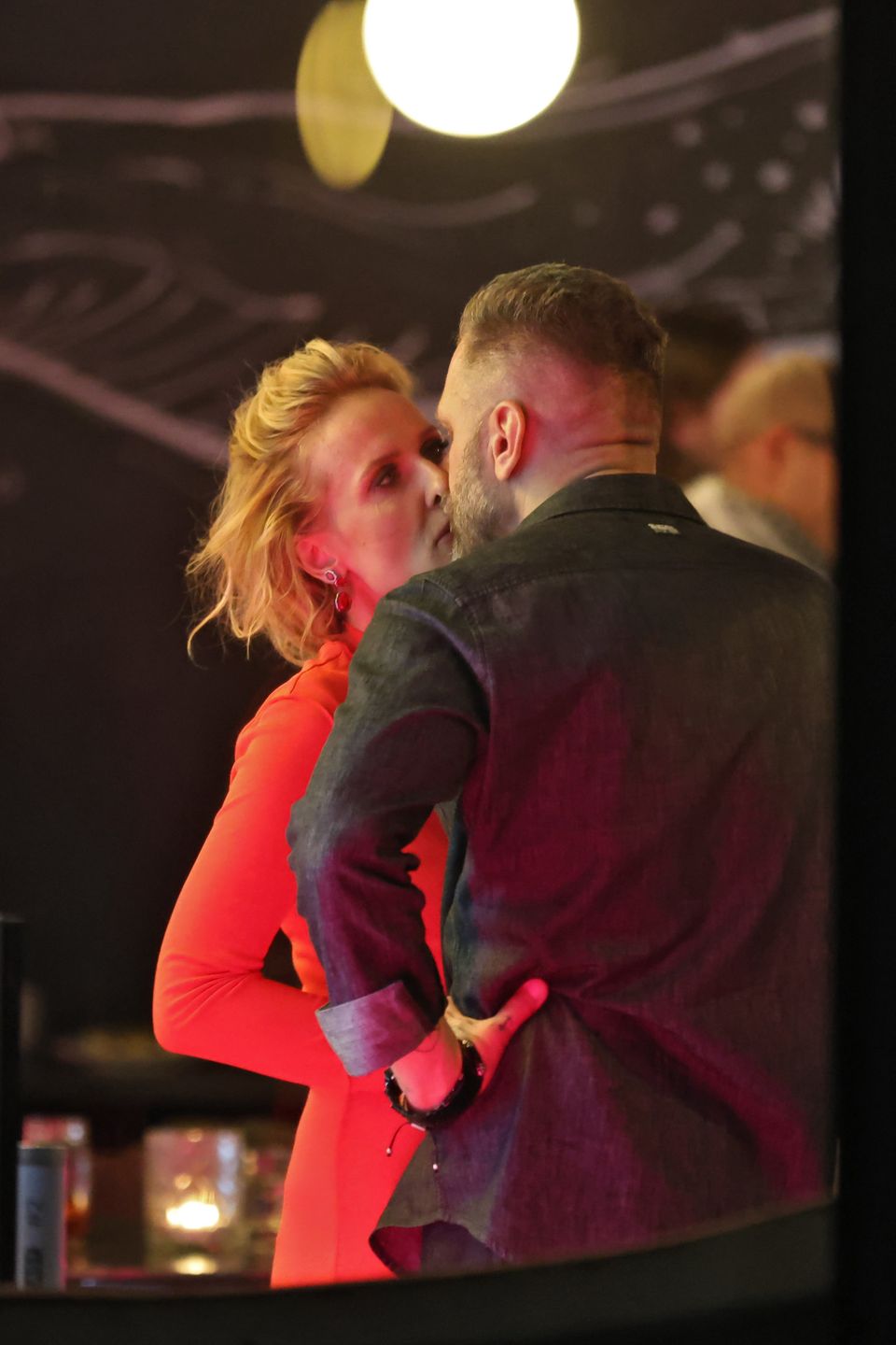 Patrycja Markowska wymienia czułości z mężem