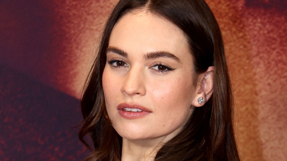 Lily James przyciągała wzrok na czerwonym dywanie