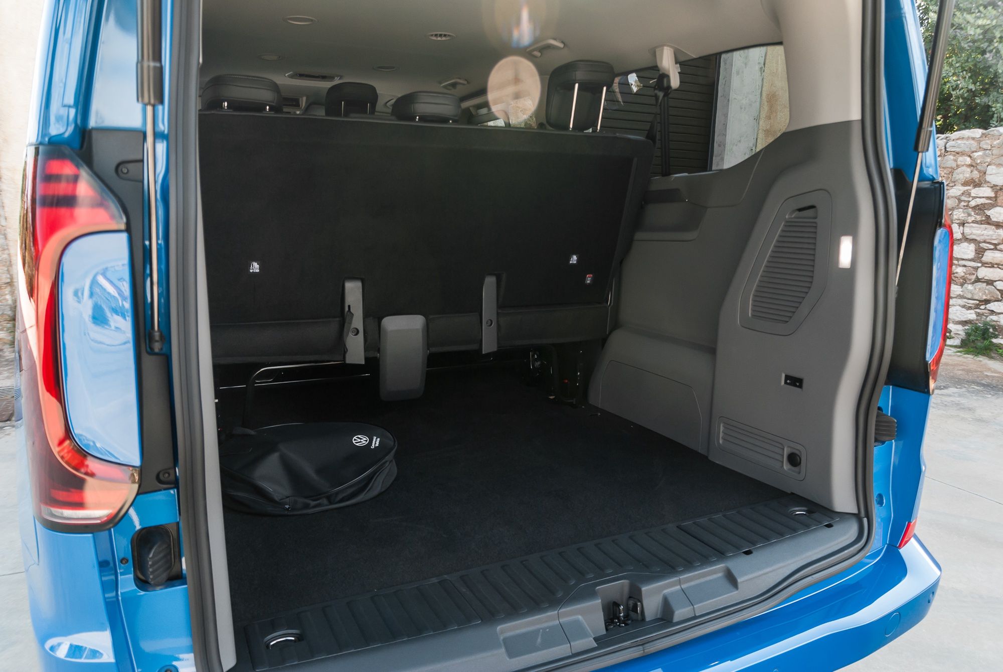 Volkswagen Transporter T7 Caravelle