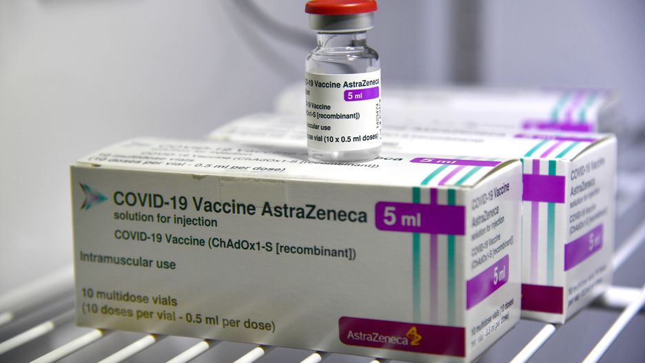Szczepionka na COVID wkrótce u nas. Dostawa dwóch firm