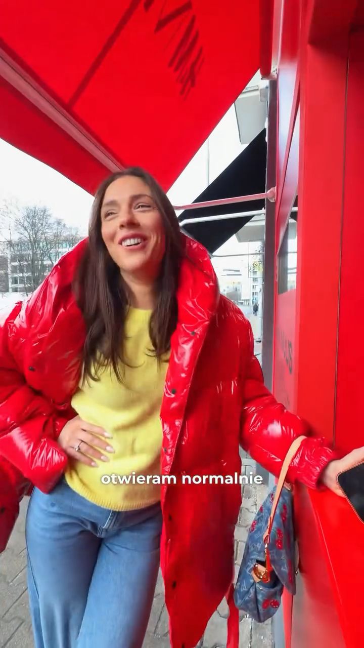 Klaudia Halejcio podczas degustacji pączków