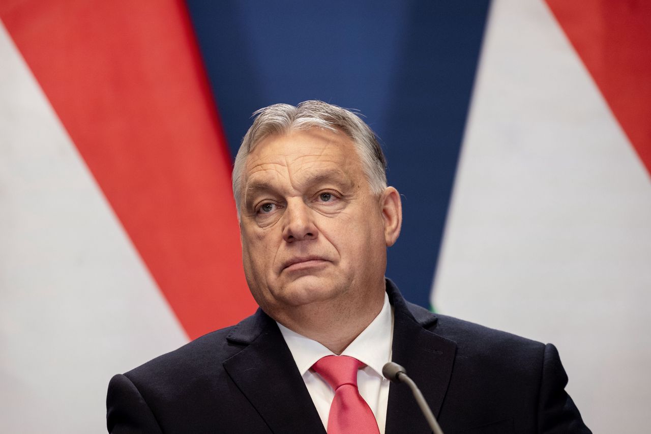 Hungary's ruling party, Fidesz delays Sweden's NATO accession, causing international discord