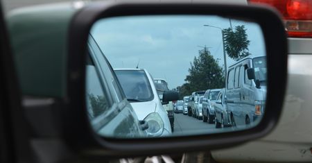 Polska, Włochy i Czechy przeciwko zakazowi aut spalinowych w UE