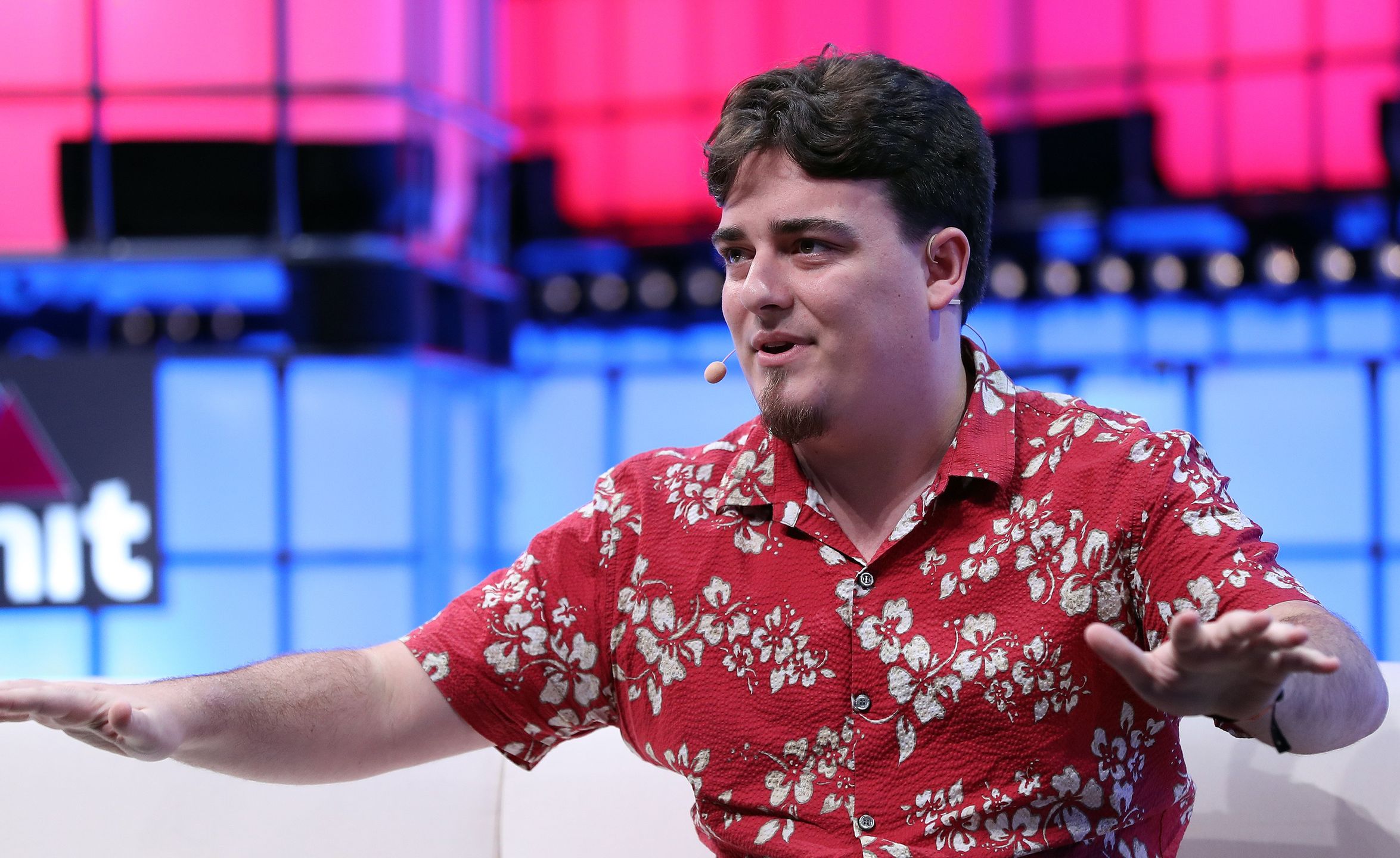 Palmer Luckey ożywił VR teraz zajmuje się technologią przydatną w wojsku 