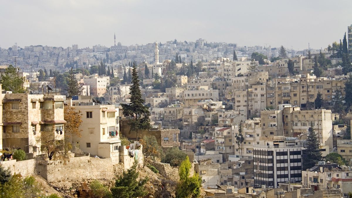 Zjedli nieświeży kebab. Straszliwe skutki.