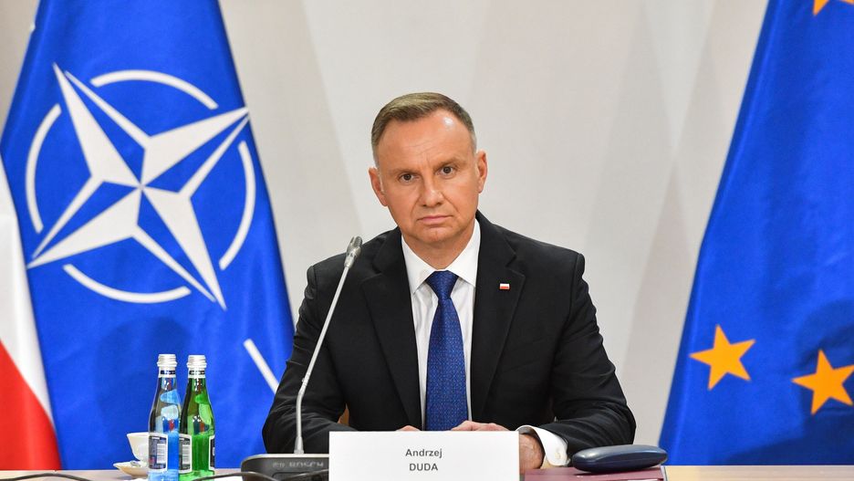 Andrzej Duda
Warszawa, 13.07.2023. Prezydent RP Andrzej Duda podczas posiedzenia Rady Bezpiecze�stwa Narodowego w siedzibie Departamentu Wojskowych Spraw Zagranicznych MON w Warszawie, 13 bm. Prezydent Andrzej Duda zwo�a� posiedzenie RBN po zako�czeniu szczytu NATO w Brukseli. (mr) PAP/Radek Pietruszka
Radek Pietruszka
bezpiecze�stwo, departament, posiedzenie, rada, rada bezoiecze�stwa narodowego, rbn