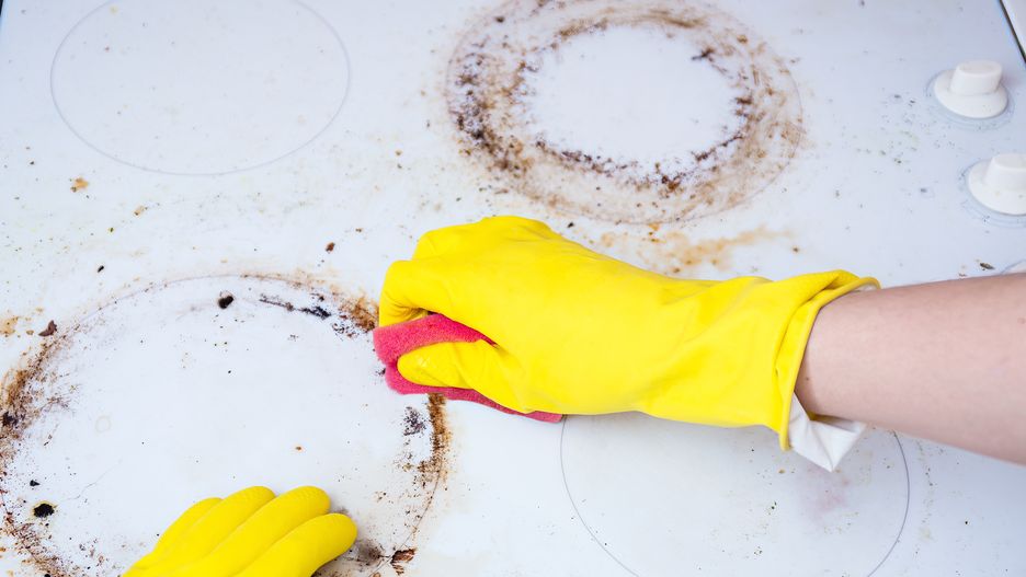 Jak czyścić kuchenkę ceramiczną?