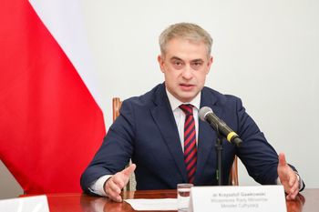 Bony na laptopy. Oto komu jeszcze należy się wsparcie