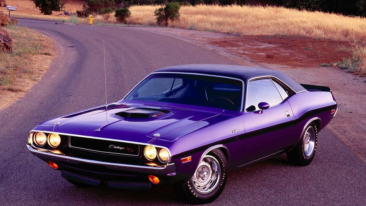 Dodge Challenger - w pogoni za Mustangiem [galeria] 1
