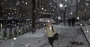 Stan wyjątkowy w Nowym Jorku. "Najsilniejsza śnieżyca od dekady"