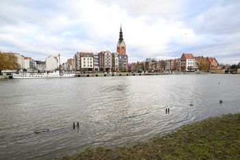 Alarm przeciwpowodziowy w Elblągu. Przygotowują worki z piaskiem