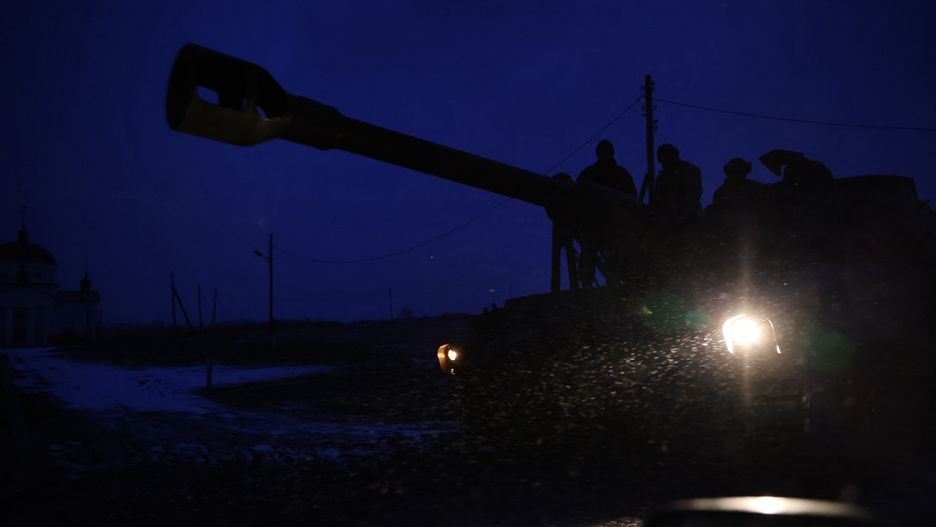 By powstrzymać dezercję rezerwistów rosyjska armia skierowała na front pod Bachmutem 300 kadyrowców