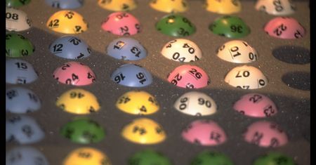 Wygrali w Lotto. Pomogła im sztuczna inteligencja