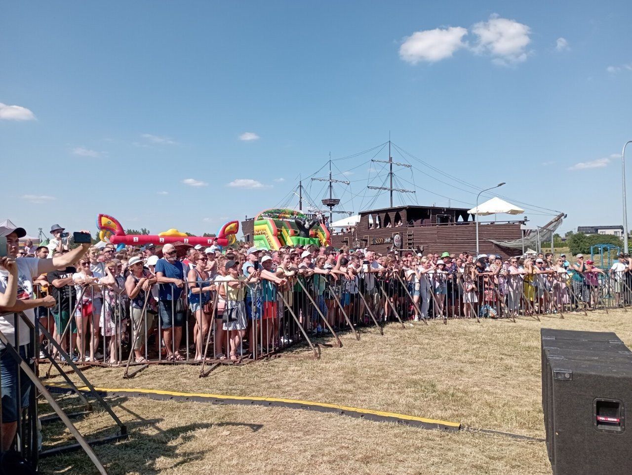 Tak bawiono się na pikniku nad zalewem podczas koncertu Zenka