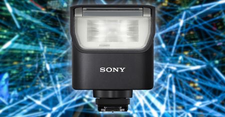 Sony HVL-F28RM wykorzystuje wykrywanie twarzy do zrobienia lepszego portretu