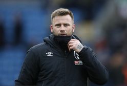 Artur Boruc pozuje do zdjęcia z dziećmi. Żonę nazwał "managerką"