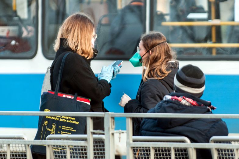 Walka z wirusem wiele kosztowała samorządy. W związku z kryzysem spadną ich dochody