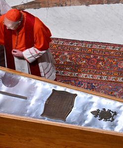 Ten dokument schowano do trumny Franciszka. Opublikowano treść