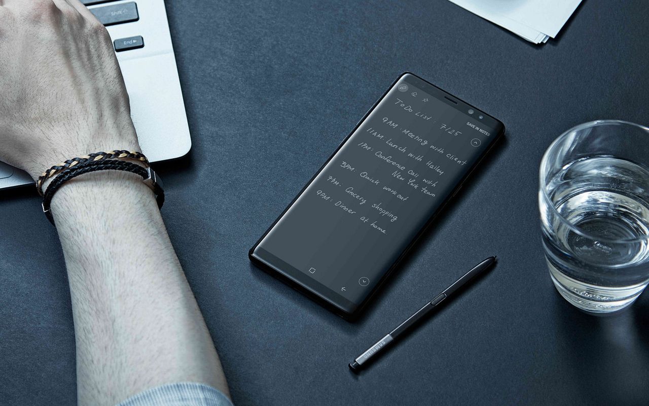 Patrz Apple'u i się ucz. Tak się robi użytek z ekranu OLED w smartfonie 5
