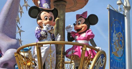 Możesz mieć Disneyland we własnym domu. Z małą pomocą technologii
