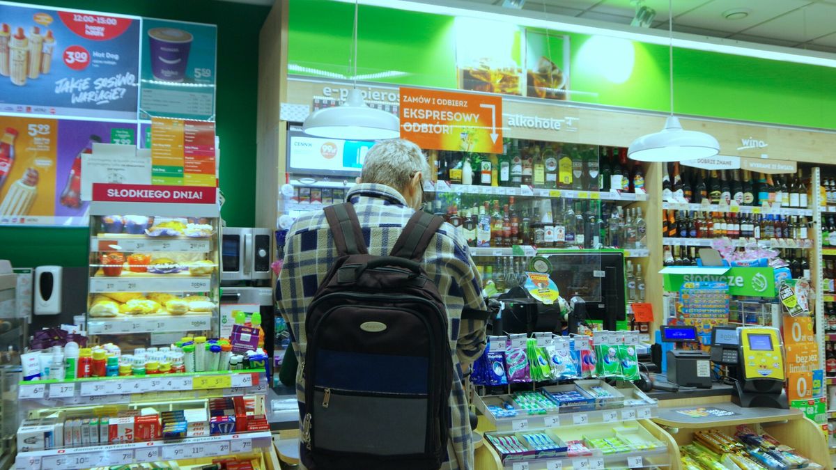 Jak będą działały sklepy w niedziele po wejściu w życie przepisów uszczelniających zakaz handlu? 