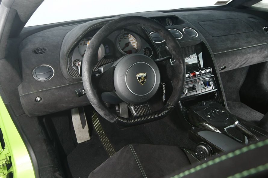 Lamborghini-Gallardo-LP-570-4-Superleggera