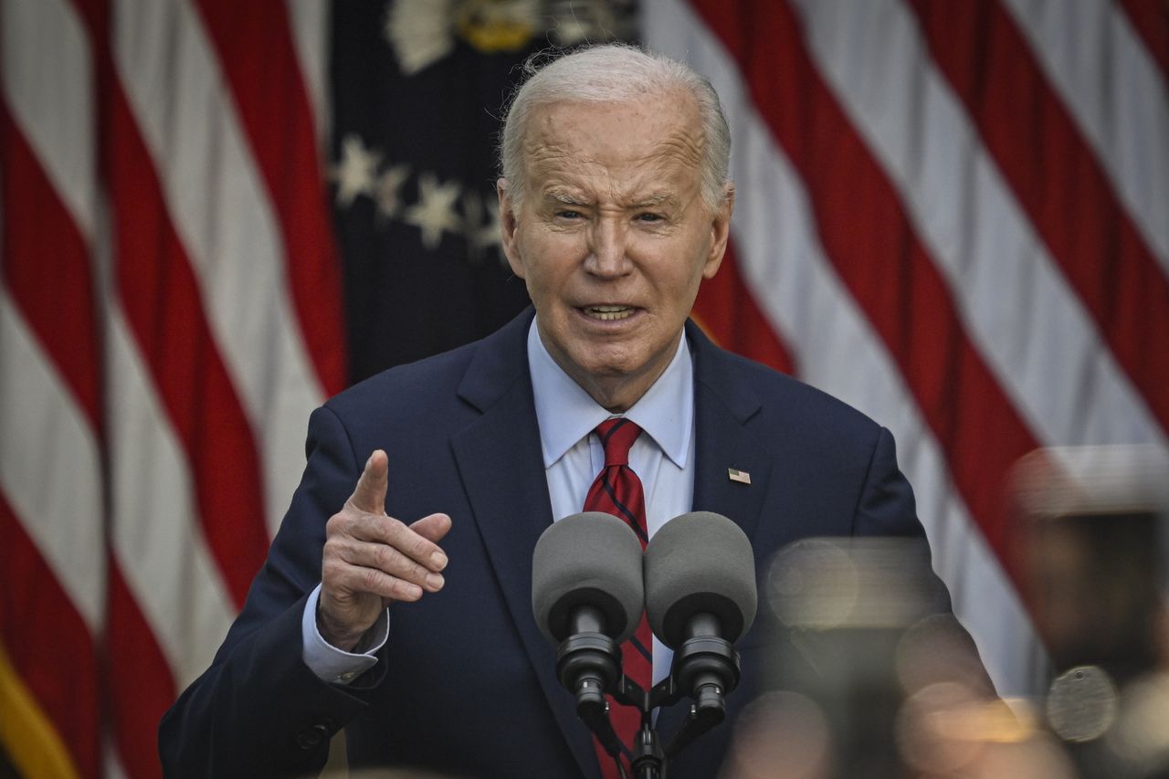 Biden ramps up tariffs on Chinese goods in a bid to protect US economy