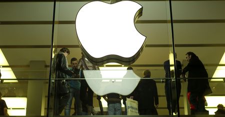Apple: mężczyzna wydał 25 tys. dolarów w sklepie firmy. Usunęli mu konto