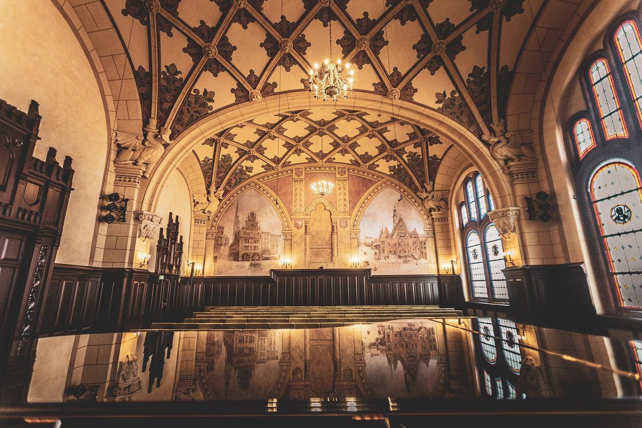 Katowice: Neogotycki gmach niczym mroczny zamek. Poznajcie tajemnice i burzliwe losy Akademii Muzycznej