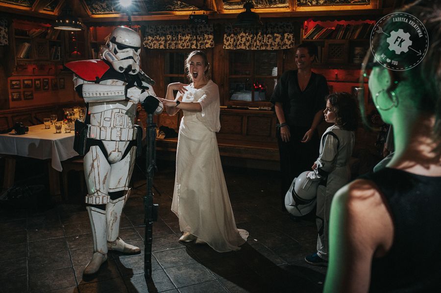 Dawno, dawno temu w odległej galaktyce... odbył się ślub - zdjęcia z ceremonii w klimacie Star Wars 42
