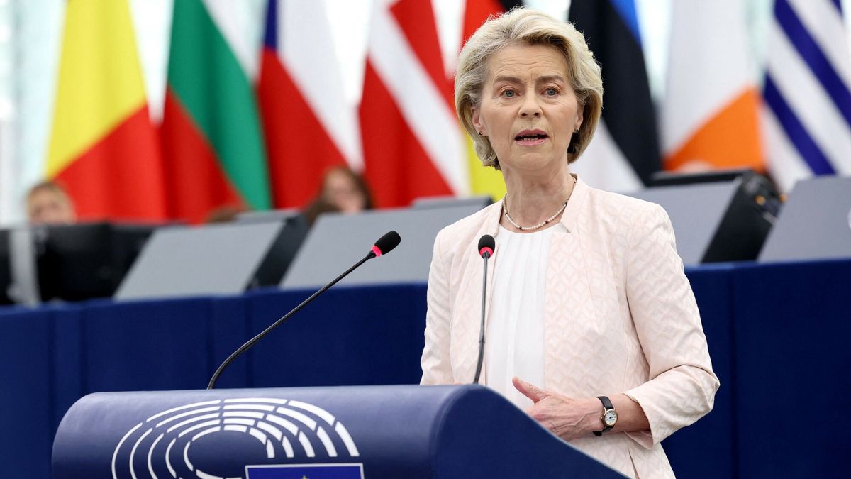 Ursula von der Leyen ponownie wybrana na szefow? Komisji Europejskiej
EU Commission president nominee Ursula von der Leyen delivers a speech during her statement for her candidacy at the European Parliament in Strasbourg, eastern France, on July 18, 2024. (Photo by FREDERICK FLORIN / AFP)
FREDERICK FLORIN
