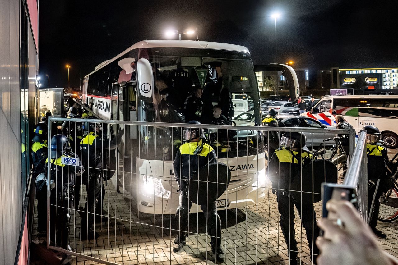 Problemy Legii w Holandii. Doszło do bijatyki. Ziobro zabrał głos