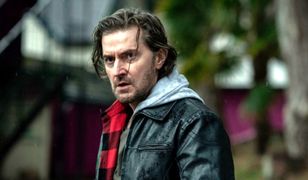 "Zostań przy mnie" Netfliksa. Wtórny i nudny [RECENZJA]