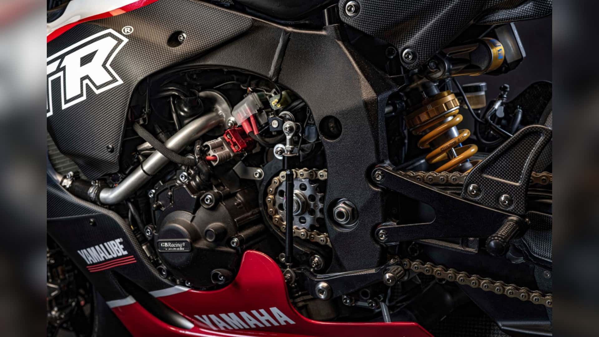 Yamaha R1 GYTR Pro 25th Anniversary